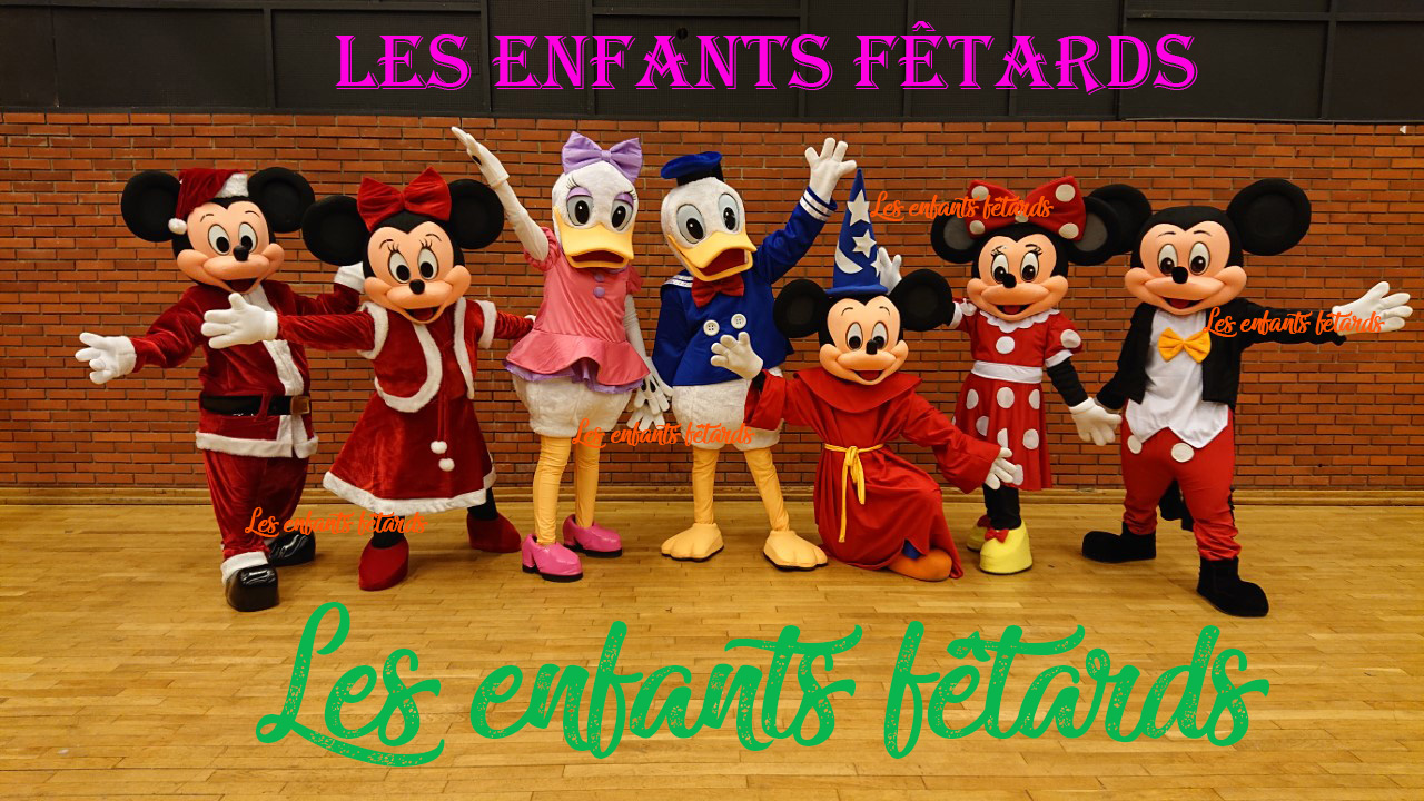 Mascotte groupe les enfants fetards